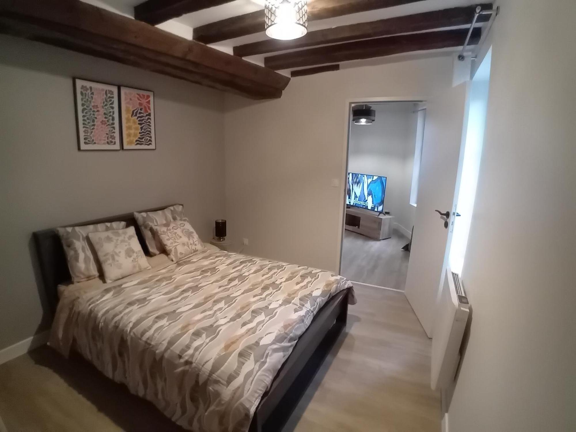 Le Vieux Laval Lägenhet Laval  Exteriör bild